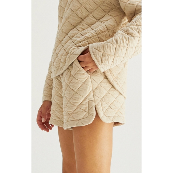 Tory - Picture 4 of 5